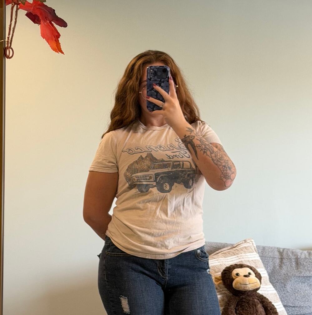 Ford Bronco Desert Graphic Tee Cream 100% Cotton Small